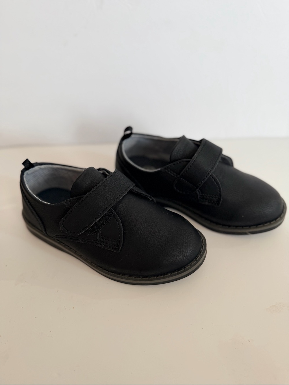 Toddler  Black Velcro Dress Shoes